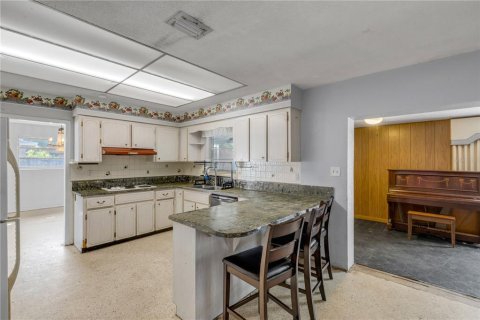 Casa en venta en South Daytona, Florida, 4 dormitorios, 188.96 m2 № 1870284 - foto 13