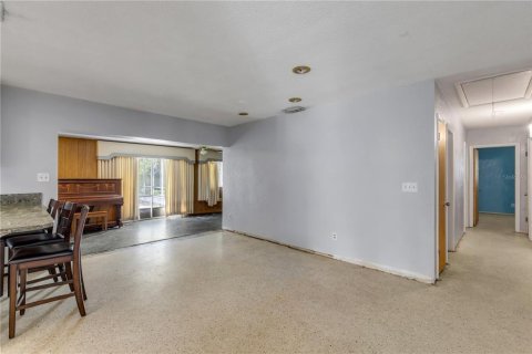 Casa en venta en South Daytona, Florida, 4 dormitorios, 188.96 m2 № 1870284 - foto 16