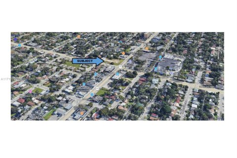 Immobilier commercial à vendre à Miami, Floride № 1960047 - photo 3