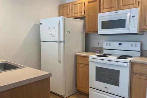 Copropriété à louer à Kissimmee, Floride: 3 chambres, 120.4 m2 № 2107533 - photo 3