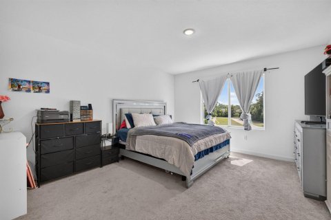 Townhouse in Port St. Lucie, Florida 3 bedrooms, 157 sq.m. № 2264947 - photo 18