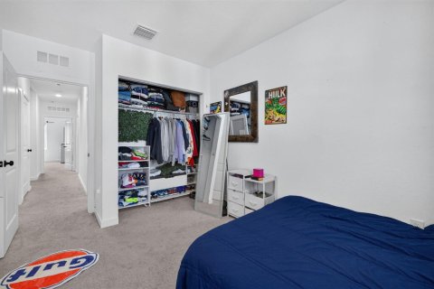 Townhouse in Port St. Lucie, Florida 3 bedrooms, 157 sq.m. № 2264947 - photo 27