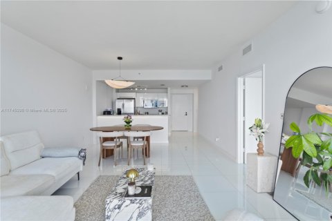 Copropriété à vendre à Miami, Floride: 1 chambre, 71.81 m2 № 1940338 - photo 29