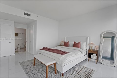 Copropriété à vendre à Miami, Floride: 1 chambre, 71.81 m2 № 1940338 - photo 19