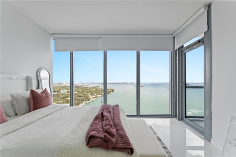 Copropriété à vendre à Miami, Floride: 1 chambre, 71.81 m2 № 1940338 - photo 25