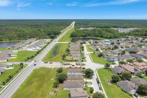 Villa ou maison à vendre à Davenport, Floride: 3 chambres, 163.79 m2 № 1824194 - photo 2