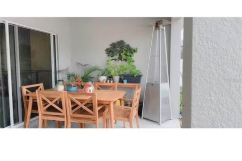 Villa ou maison à louer à Davenport, Floride: 4 chambres, 195.28 m2 № 2166178 - photo 5