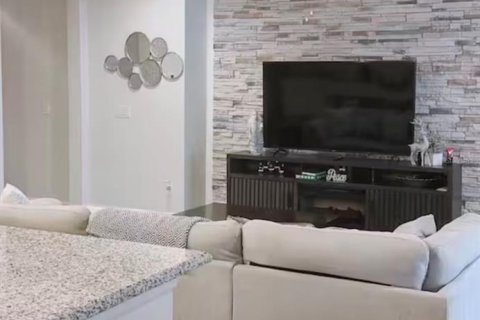 Villa ou maison à louer à Davenport, Floride: 4 chambres, 195.28 m2 № 2166178 - photo 6