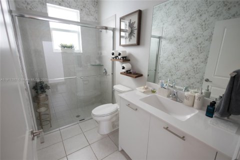 Villa ou maison à louer à Miami, Floride: 5 chambres, 207.45 m2 № 1967498 - photo 13