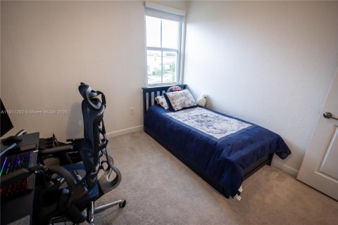 Villa ou maison à louer à Miami, Floride: 5 chambres, 207.45 m2 № 1967498 - photo 26