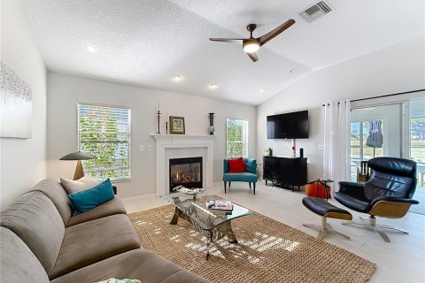 Casa en venta en The Villages, Florida, 3 dormitorios, 179.67 m2 № 2226360 - foto 23