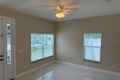 Villa ou maison à vendre à Tampa, Floride: 3 chambres, 151.06 m2 № 2285570 - photo 24