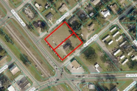 Propiedad comercial en venta en Belleview, Florida, 124.86 m2 № 1409961 - foto 2