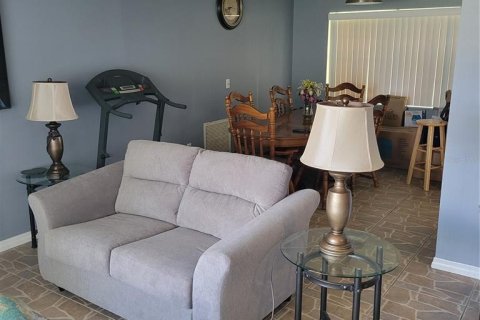 Villa ou maison à vendre à Kissimmee, Floride: 4 chambres, 156.45 m2 № 1881150 - photo 15