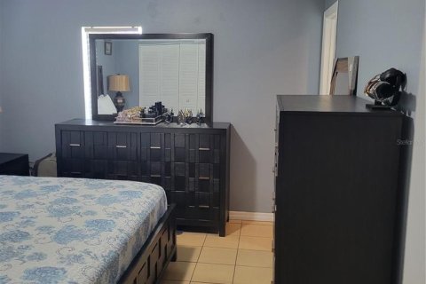 Villa ou maison à vendre à Kissimmee, Floride: 4 chambres, 156.45 m2 № 1881150 - photo 13