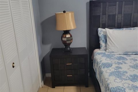 Villa ou maison à vendre à Kissimmee, Floride: 4 chambres, 156.45 m2 № 1881150 - photo 11