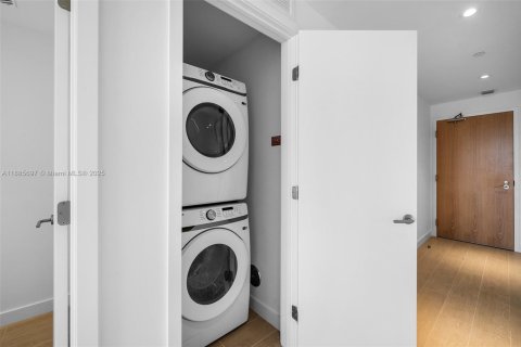 Copropriété à vendre à Miami Beach, Floride: 3 chambres, 202.34 m2 № 1955467 - photo 27