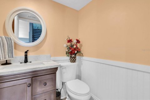Townhouse in Treasure Island, Florida 2 bedrooms, 162.58 sq.m. № 1587248 - photo 16