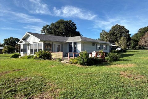 Villa ou maison à Frostproof, Floride 3 chambres, 117.06 m2 № 2364439