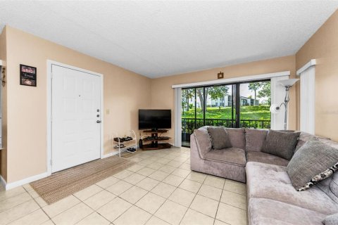Condominio en venta en Palm Harbor, Florida, 2 dormitorios, 100.8 m2 № 1904824 - foto 5