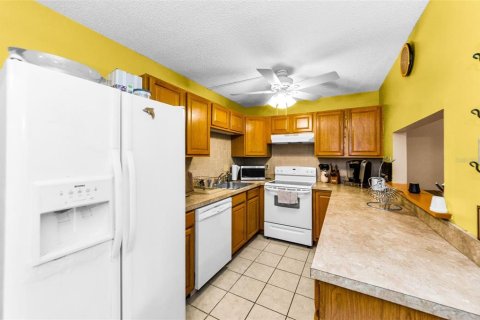Condominio en venta en Palm Harbor, Florida, 2 dormitorios, 100.8 m2 № 1904824 - foto 7