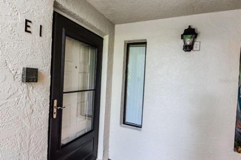 Condominio en venta en Palm Harbor, Florida, 2 dormitorios, 100.8 m2 № 1904824 - foto 2