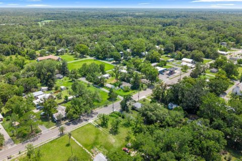 Villa ou maison à vendre à Hampton, Floride: 2 chambres, 115.38 m2 № 2229683 - photo 9