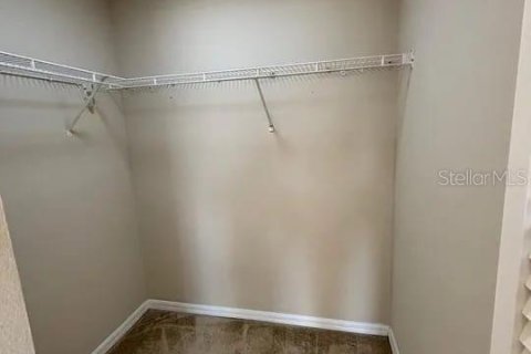 Condominio en alquiler en Orlando, Florida, 2 dormitorios, 107.67 m2 № 2233643 - foto 5