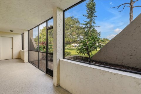Condo in Bradenton, Florida, 2 bedrooms  № 1900310 - photo 30