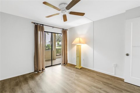 Condo in Bradenton, Florida, 2 bedrooms  № 1900310 - photo 25