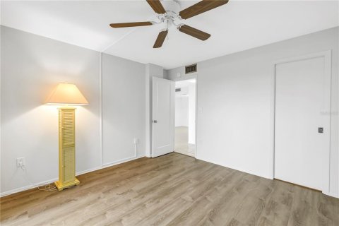 Condo in Bradenton, Florida, 2 bedrooms  № 1900310 - photo 20