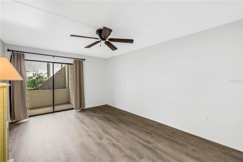 Condo in Bradenton, Florida, 2 bedrooms  № 1900310 - photo 17
