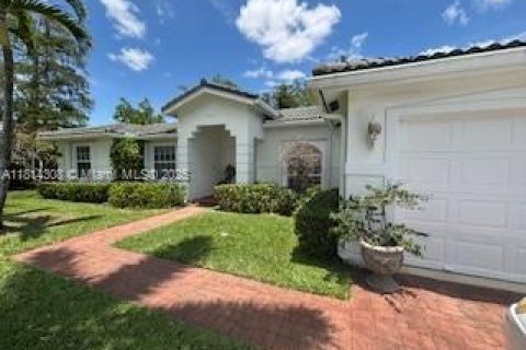 Casa en venta en Royal Palm Beach, Florida, 3 dormitorios, 171.03 m2 № 1786917 - foto 3