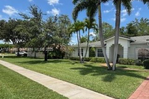 Casa en venta en Royal Palm Beach, Florida, 3 dormitorios, 171.03 m2 № 1786917 - foto 1