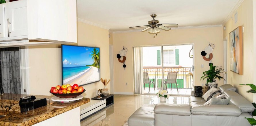 Condominio en Coral Springs, Florida, 3 dormitorios  № 2260954