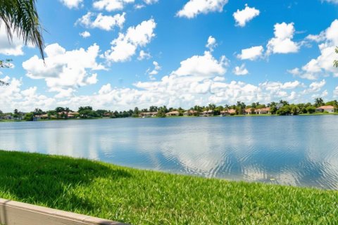Condominio en alquiler en Coral Springs, Florida, 3 dormitorios, 116.59 m2 № 2260954 - foto 23