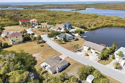 Купить виллу или дом в Порт-Ричи, Флорида 3 комнаты, 155.33м2, № 2152009 - фото 2