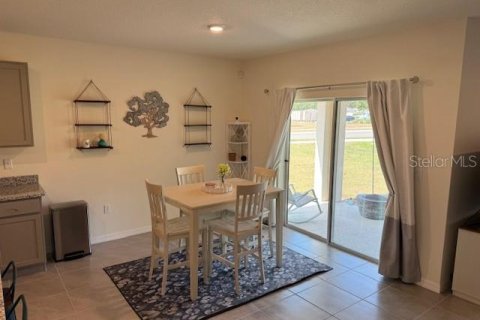 Casa en venta en Sorrento, Florida, 4 dormitorios, 173.45 m2 № 1648702 - foto 5