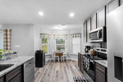 Villa ou maison à vendre à Brooker, Floride: 4 chambres, 158.86 m2 № 2142388 - photo 8