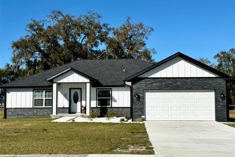Villa ou maison à Brooker, Floride 4 chambres, 158.86 m2 № 2142388