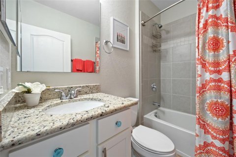 House in Port Charlotte, Florida 3 bedrooms, 149.29 sq.m. № 1608042 - photo 20