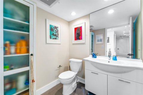 Снять в аренду кондоминиум в Майами, Флорида 3 спальни, 169.55м2, № 1697248 - фото 22