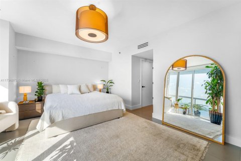 Снять в аренду кондоминиум в Майами, Флорида 3 спальни, 169.55м2, № 1697248 - фото 10
