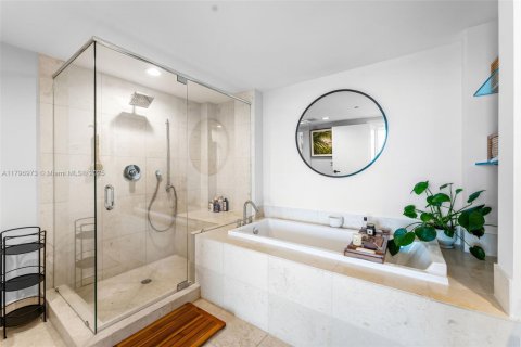 Снять в аренду кондоминиум в Майами, Флорида 3 спальни, 169.55м2, № 1697248 - фото 13