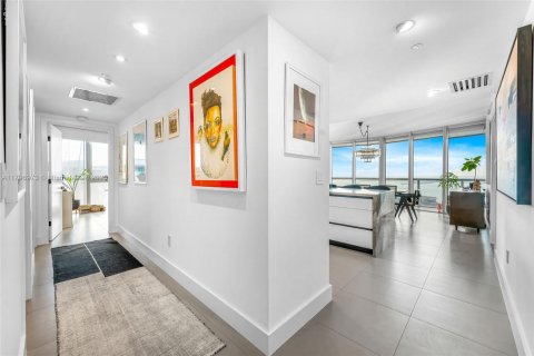 Снять в аренду кондоминиум в Майами, Флорида 3 спальни, 169.55м2, № 1697248 - фото 4