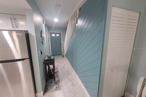Townhouse in Flagler Beach, Florida 2 bedrooms, 111.11 sq.m. № 1813184 - photo 2