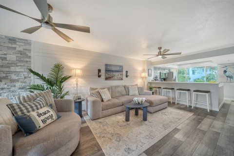 Купить кондоминиум в Сарасота, Флорида 6 комнат, 117.71м2, № 1810355 - фото 13