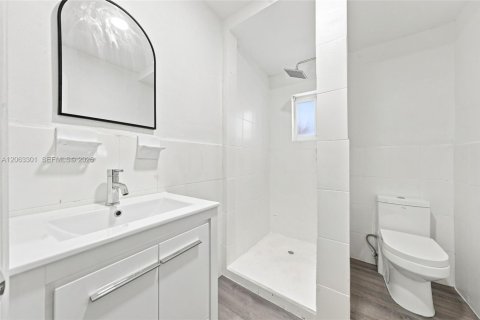 Appartement à louer à Miami, Floride: 3 chambres, 216.46 m2 № 2265557 - photo 21