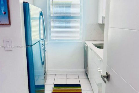 Apartment in Miami Beach, Florida 799.89 sq.m. № 1925429 - photo 7