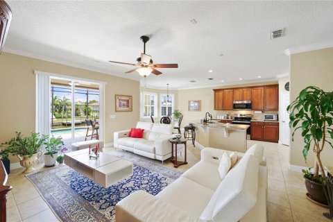 House in Palm Coast, Florida 4 bedrooms, 324.23 sq.m. № 1801836 - photo 18